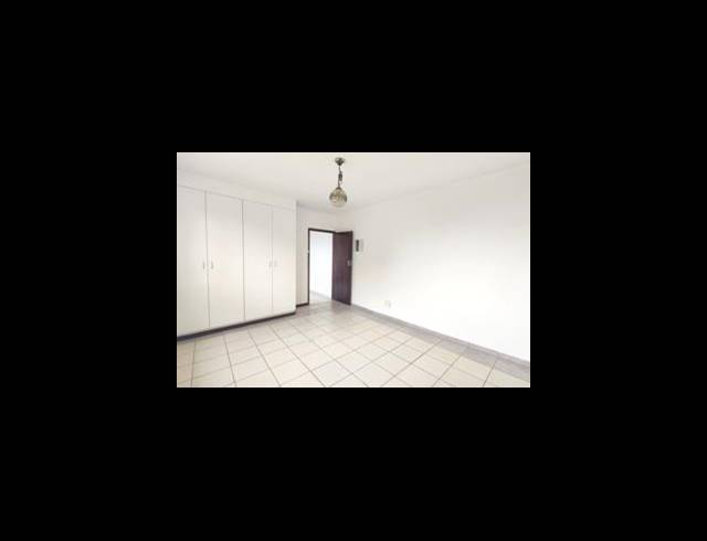 1 BEDROOM HOUSE TO LET IN RESERVOIR HILLS